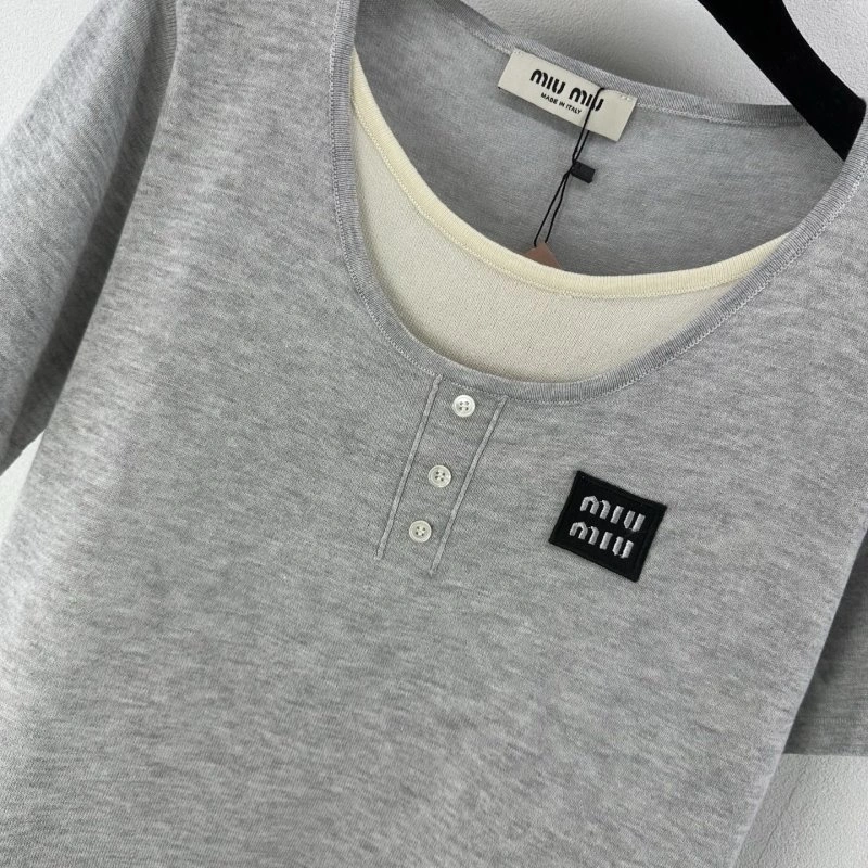 Miu Miu T-Shirts Functional 154392