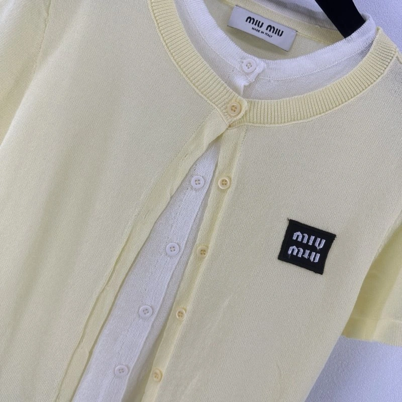 Miu Miu T-Shirts Timeless 154393