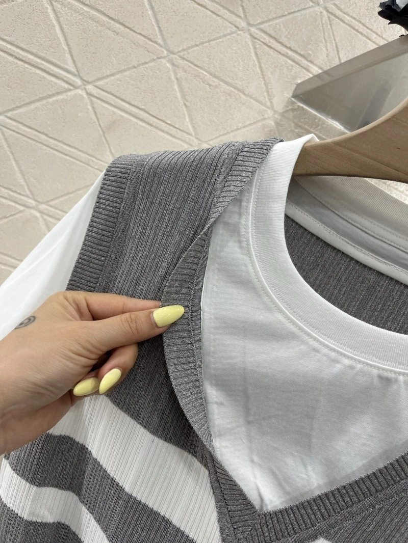 Miu Miu T-Shirts Snug 154387