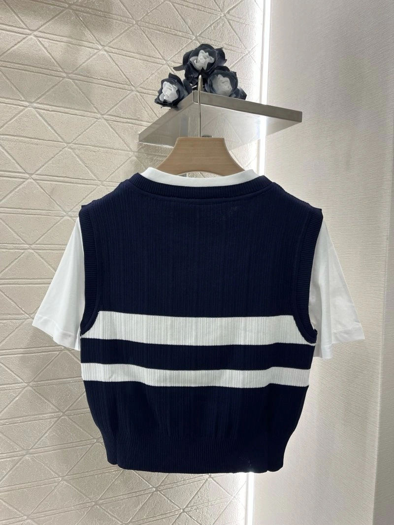Miu Miu T-Shirts Efficient 154435