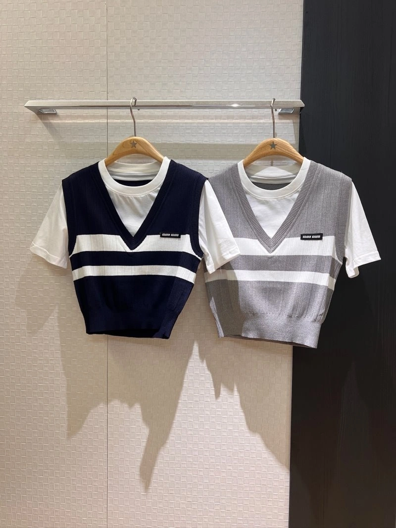 Durable Miu Miu T-Shirts 154422