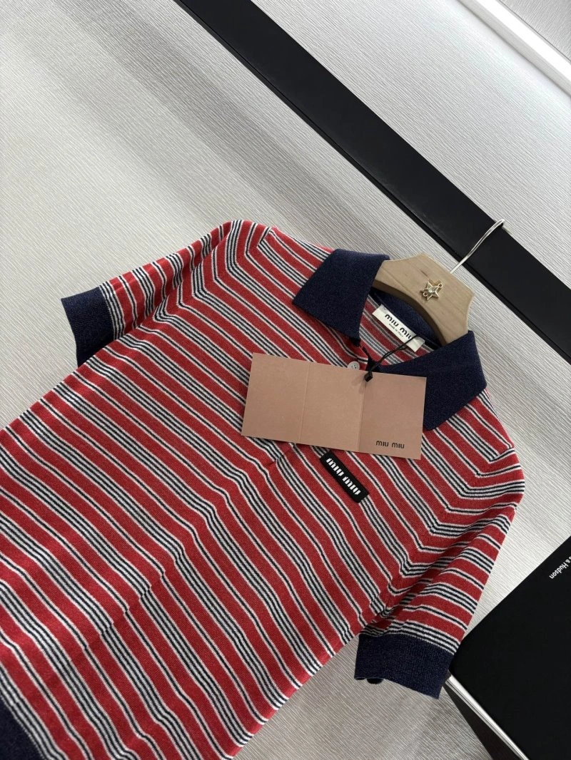 Miu Miu T-Shirts EasyMatch 154404