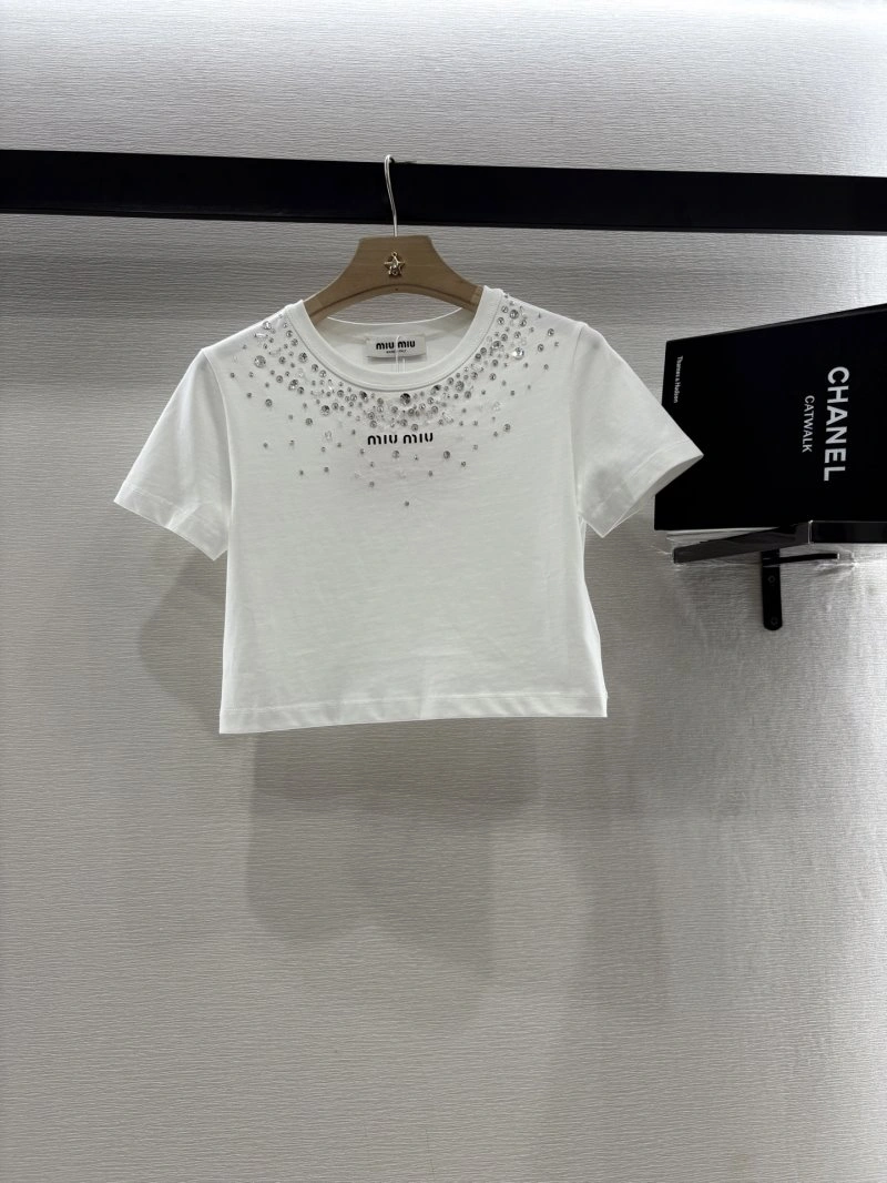 Miu Miu T-Shirts Trendsetting 154373