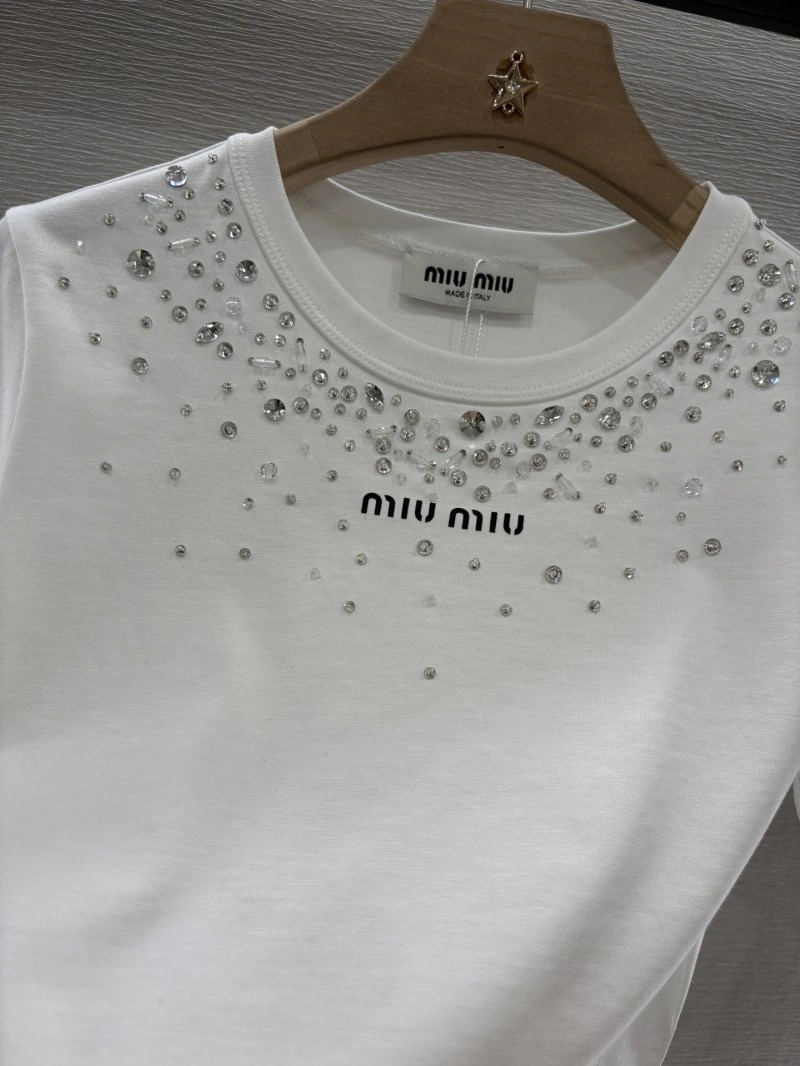 Miu Miu T-Shirts Trendsetting 154373