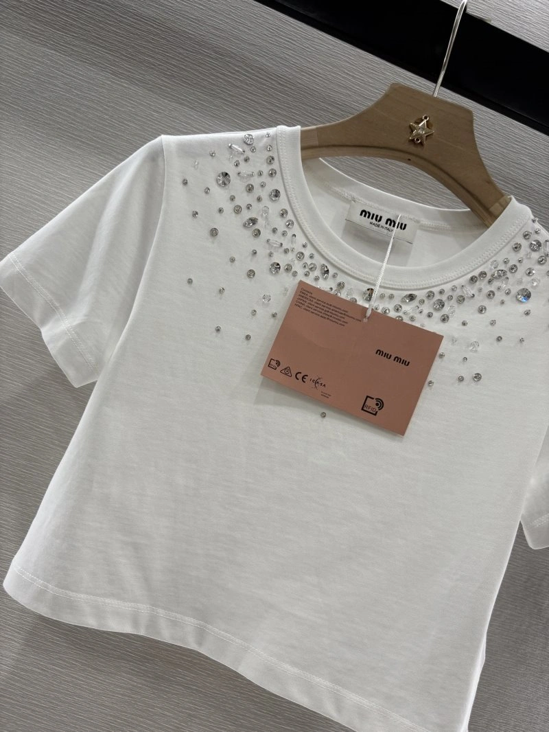 Miu Miu T-Shirts Trendsetting 154373