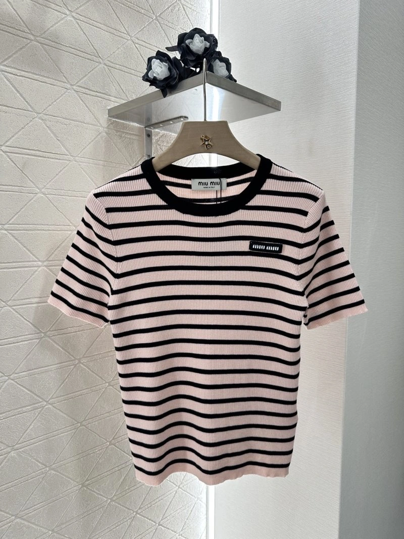 Miu Miu T-Shirts Modern 154369