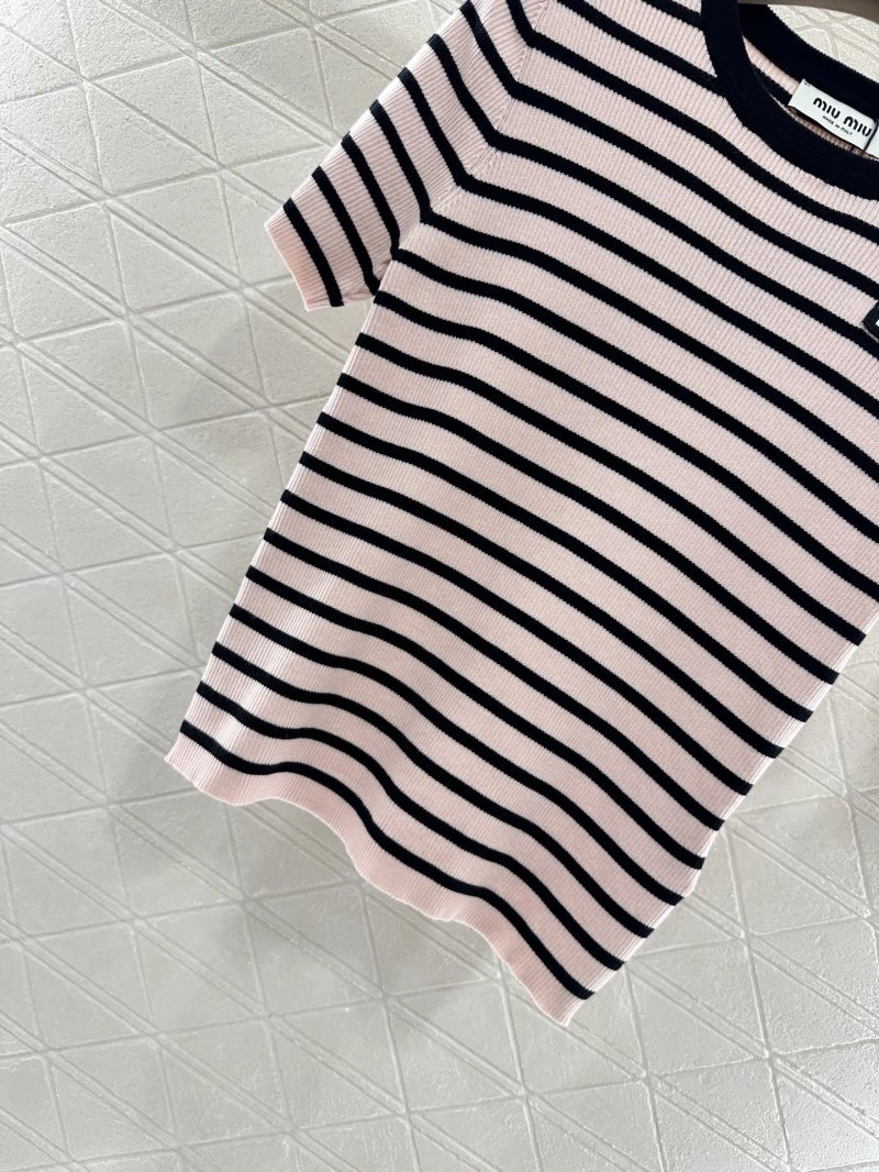 Miu Miu T-Shirts Modern 154369