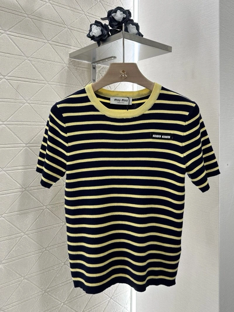 Classic Miu Miu T-Shirts 154367