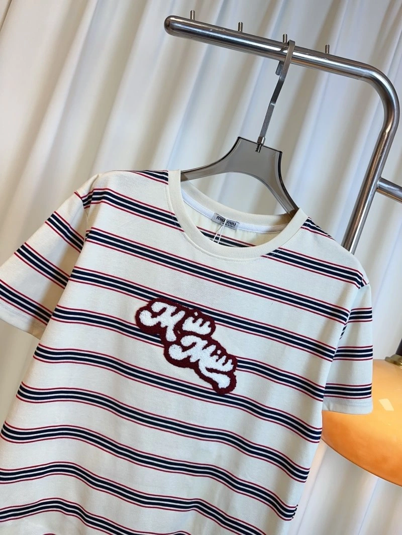 Miu Miu T-Shirts Durable 154381