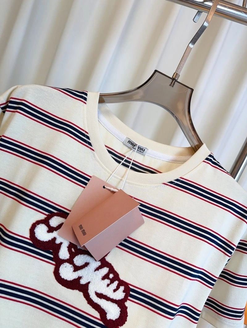 Miu Miu T-Shirts Durable 154381