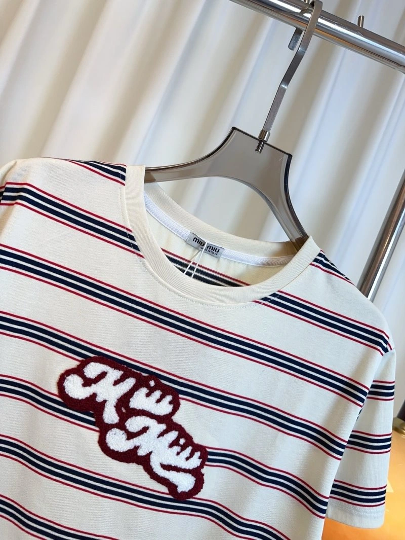 Miu Miu T-Shirts Durable 154381