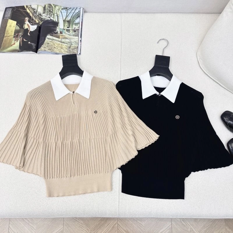 Miu Miu T-Shirts Sophisticated 154364