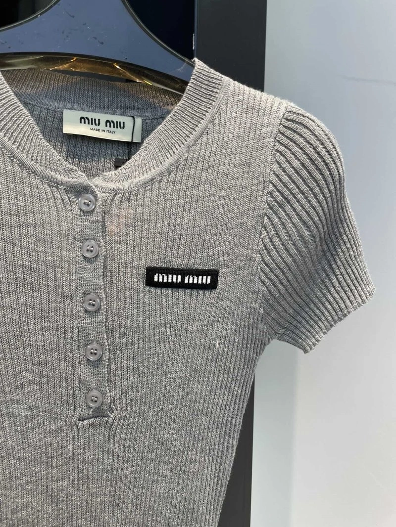 Miu Miu T-Shirts Resilient 154334