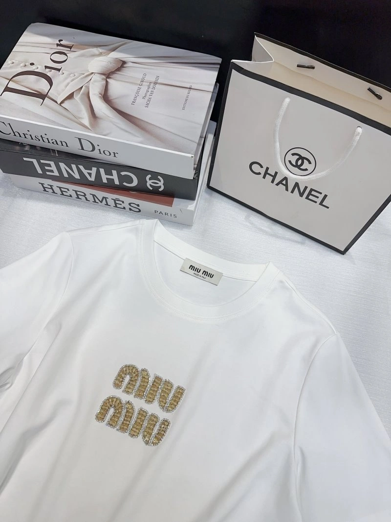 Miu Miu T-Shirts AllSeason 152981