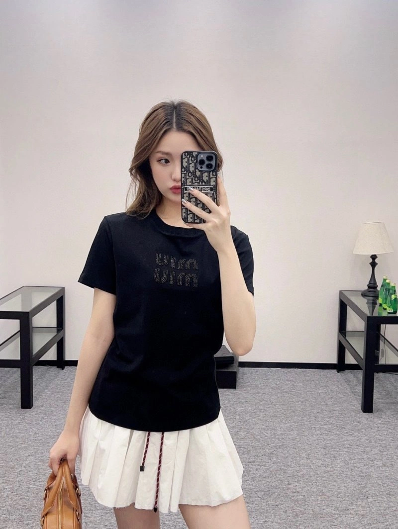 Miu Miu T-Shirts Durable 152978