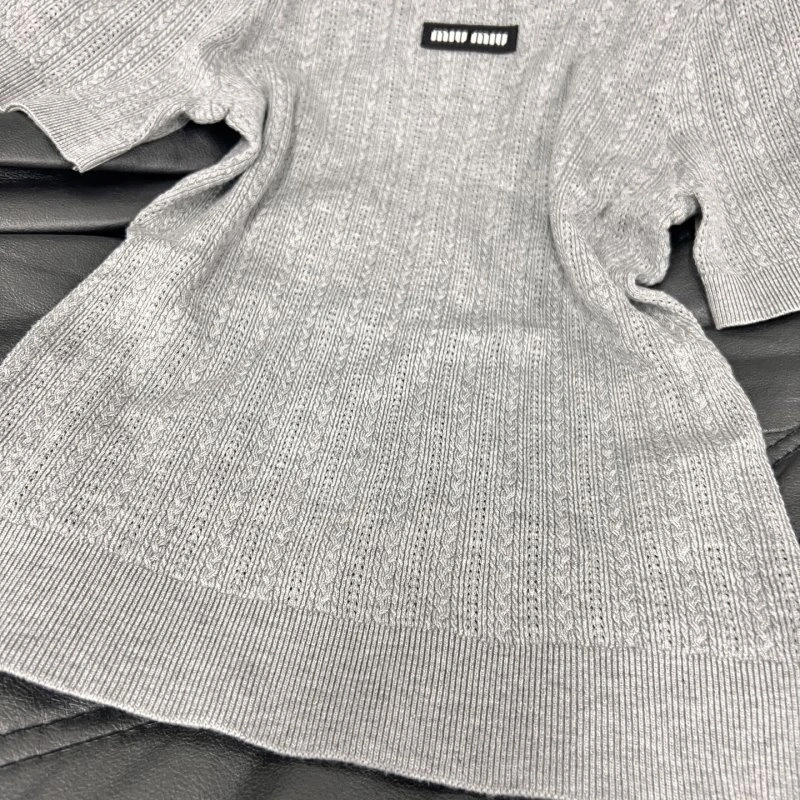 Miu Miu T-Shirts Minimalist 152976