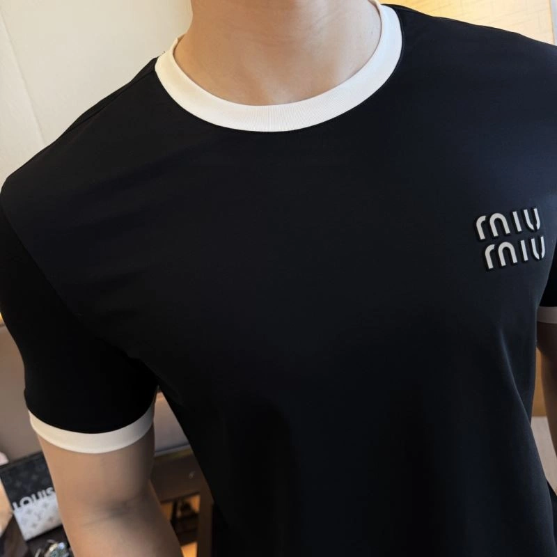 Miu Miu T-Shirts Effortless 159082