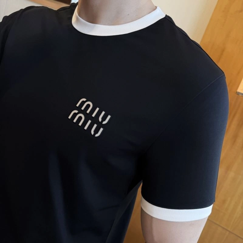 Miu Miu T-Shirts Effortless 159082