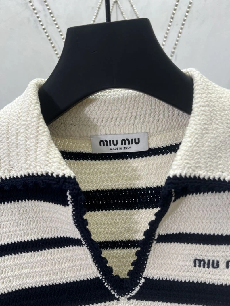 Miu Miu T-Shirts Breathable 159103
