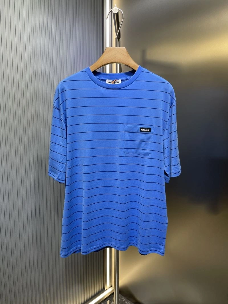 Miu Miu T-Shirts Fashionable 159068