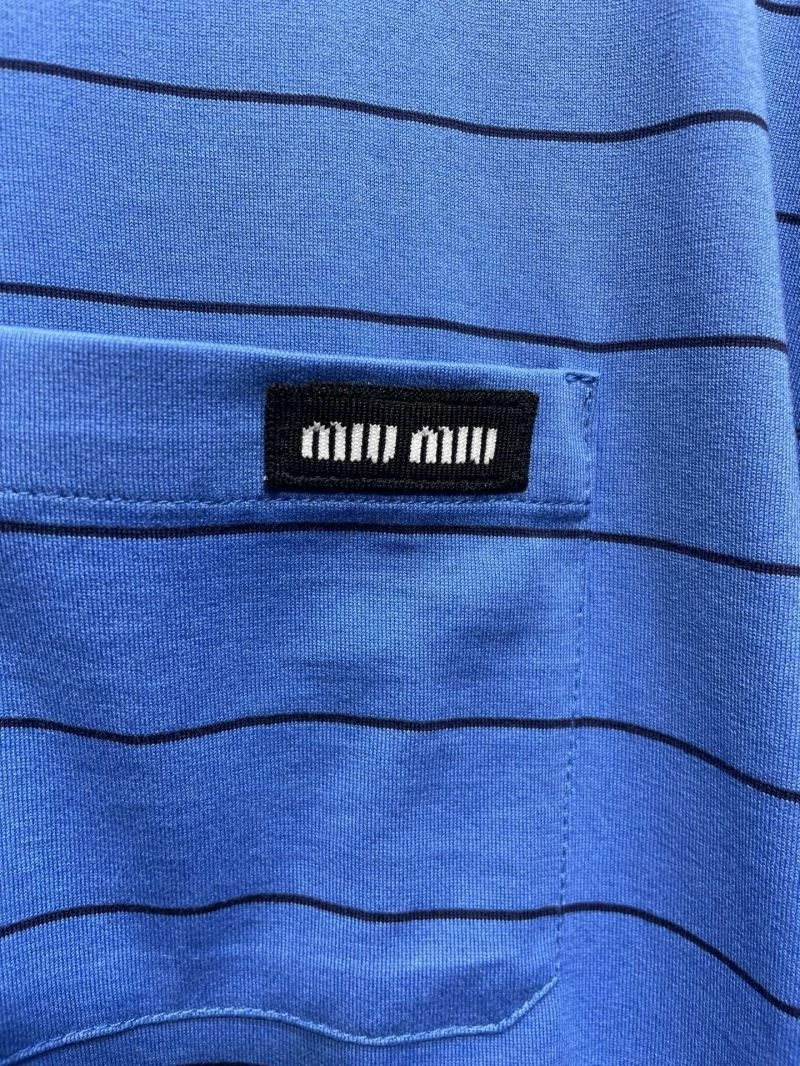Miu Miu T-Shirts Fashionable 159068