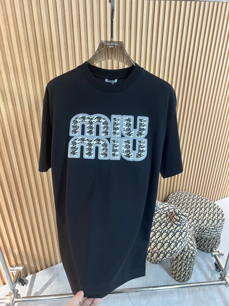 Miu Miu T-Shirts ModernLook 158230