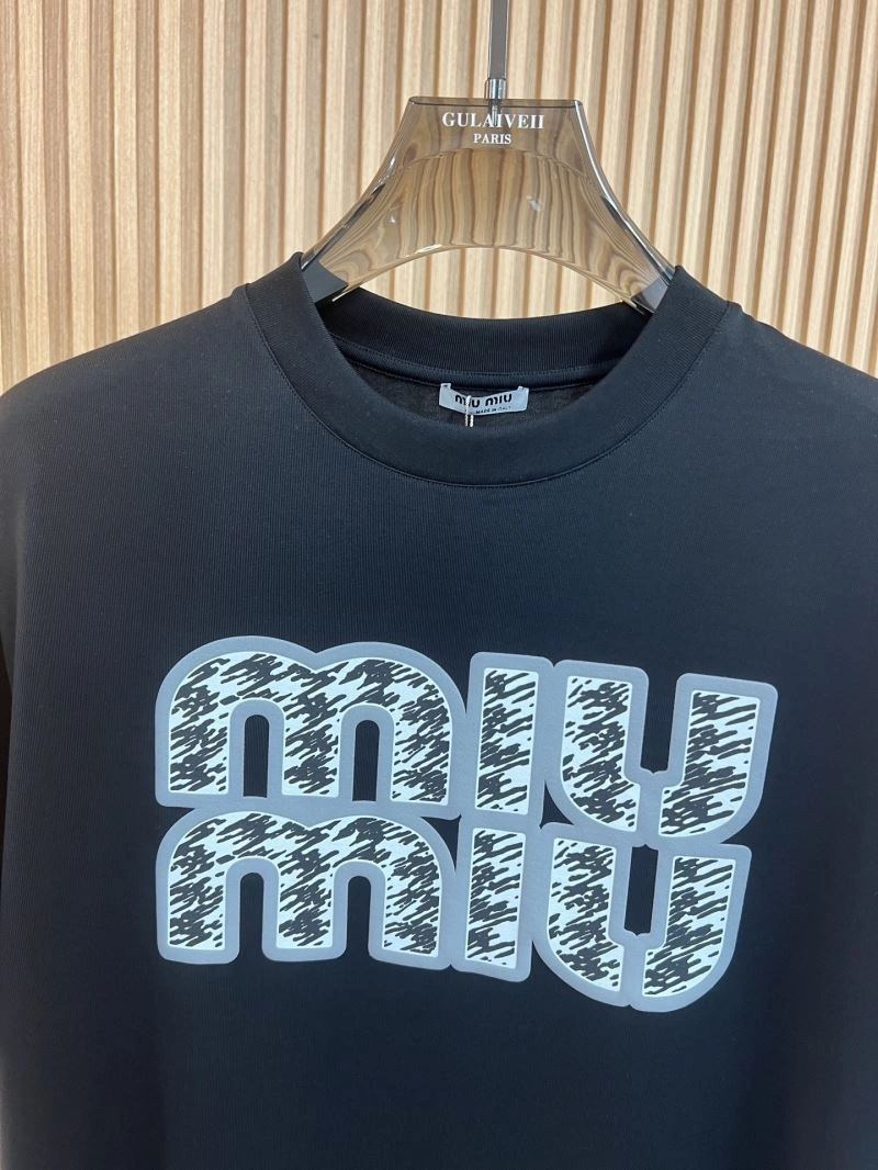 Miu Miu T-Shirts ModernLook 158230