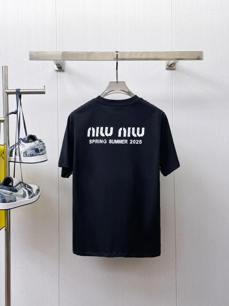 Miu Miu T-Shirts Lightweight 158200
