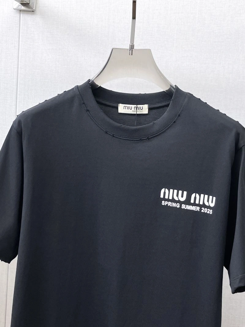 Miu Miu T-Shirts Lightweight 158200