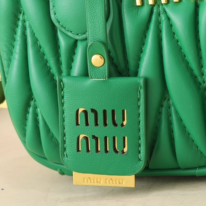 SmoothTexture Miu Miu Top Handle Bags 87306