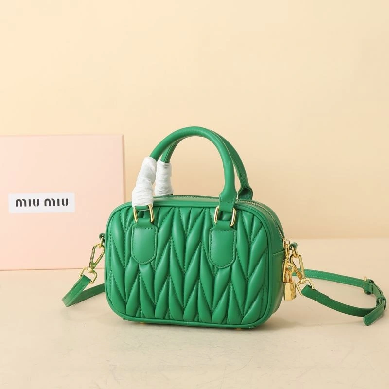SmoothTexture Miu Miu Top Handle Bags 87306