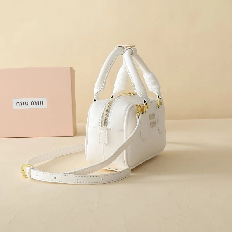 TechFriendly Miu Miu Top Handle Bags 87300