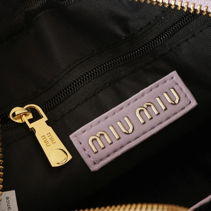 Miu Miu Top Handle Bags WellDesigned 87282
