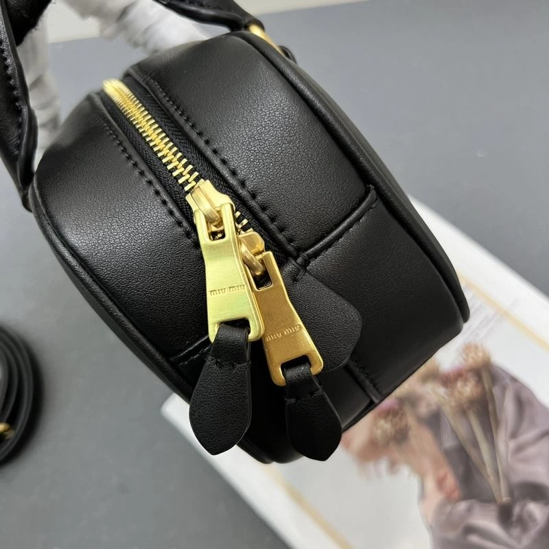 ZeroBulk Miu Miu Top Handle Bags 83215