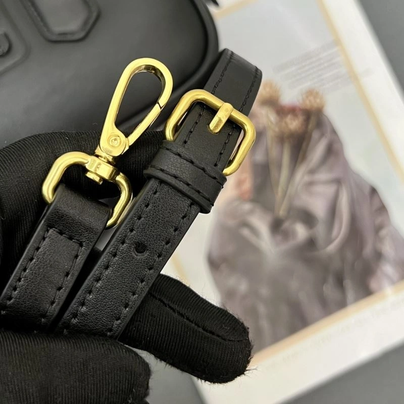 ZeroBulk Miu Miu Top Handle Bags 83215