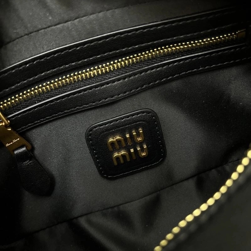 ZeroBulk Miu Miu Top Handle Bags 83215