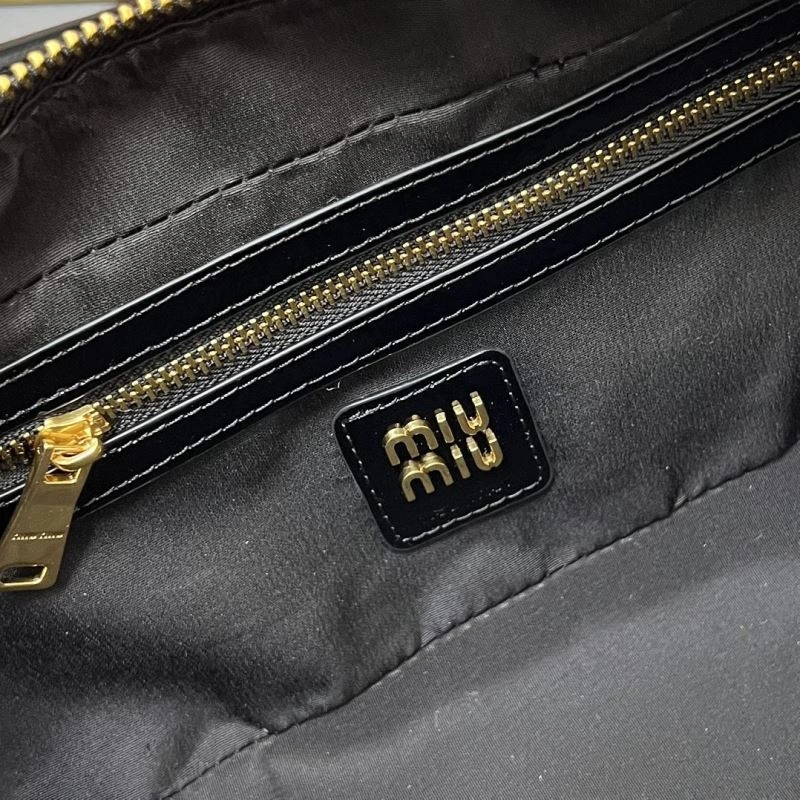 Miu Miu Top Handle Bags Sophisticated 83187