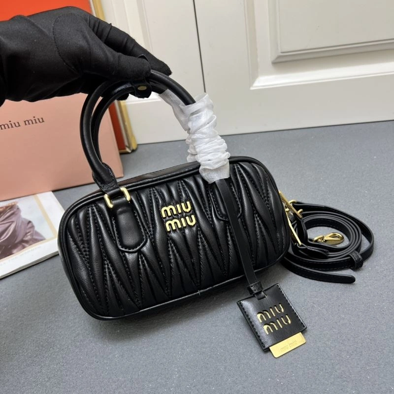SmoothTexture Miu Miu Top Handle Bags 83150