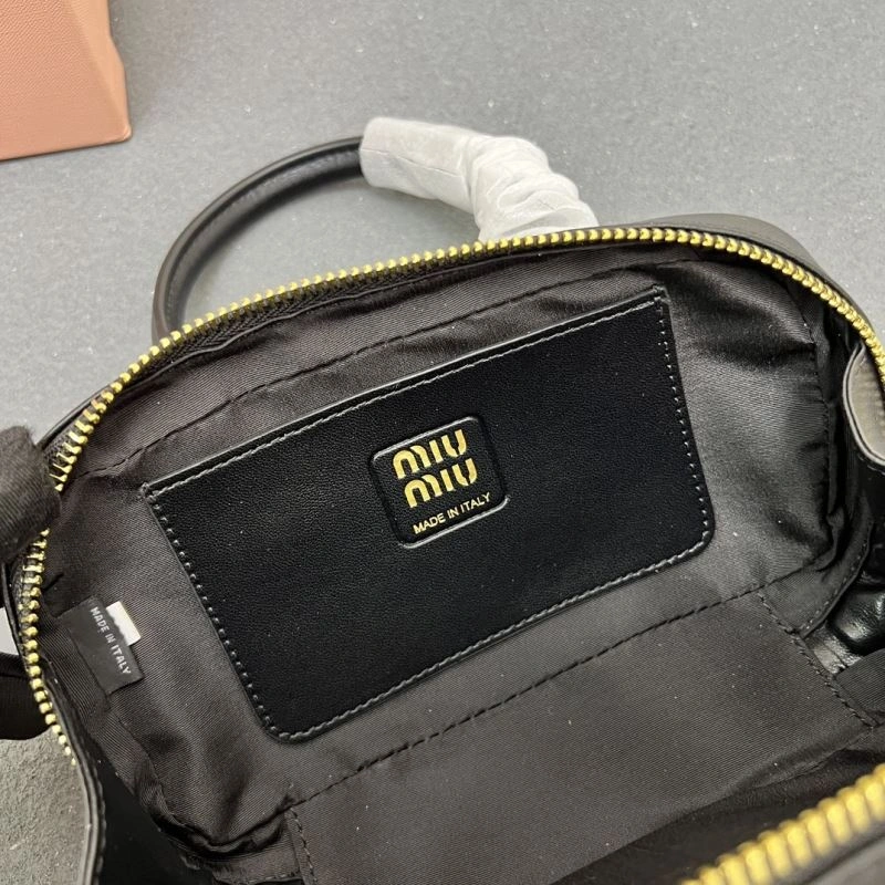 SmoothTexture Miu Miu Top Handle Bags 83150