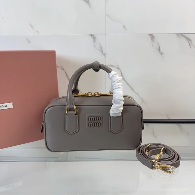Youthful Miu Miu Top Handle Bags 58190