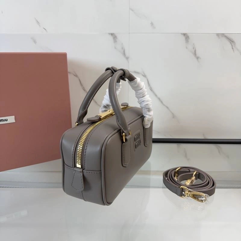 Youthful Miu Miu Top Handle Bags 58190
