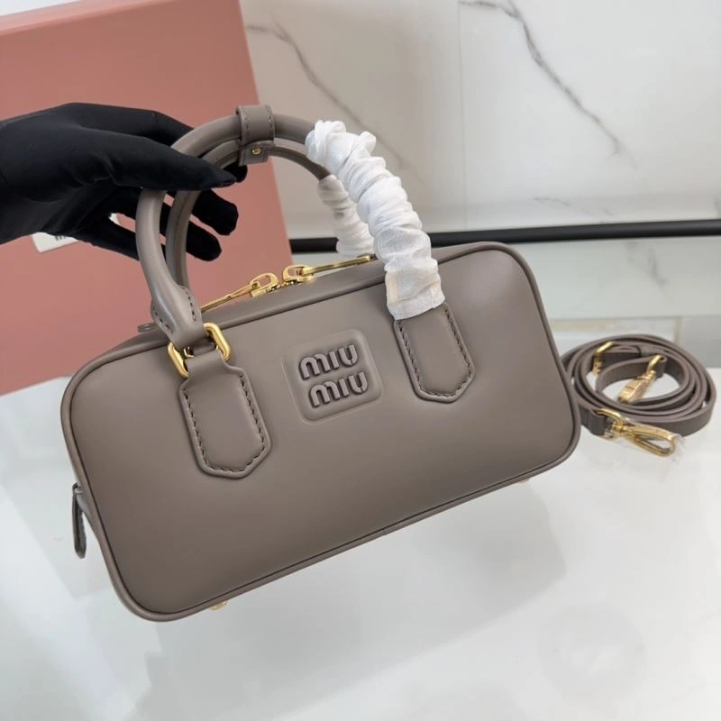 Youthful Miu Miu Top Handle Bags 58190