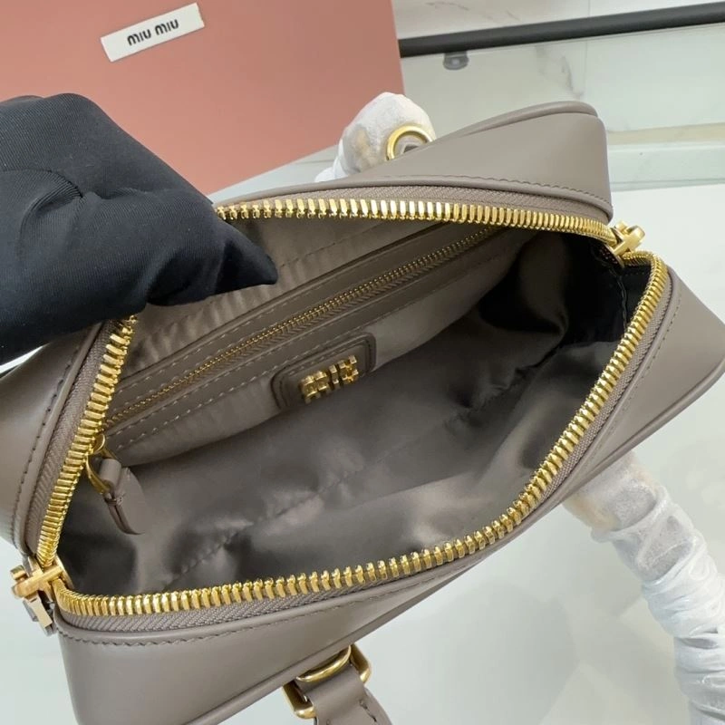 Youthful Miu Miu Top Handle Bags 58190