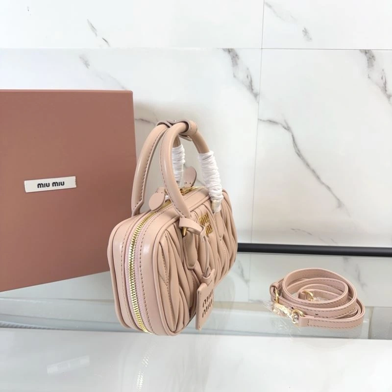 Miu Miu Top Handle Bags Bold 58199