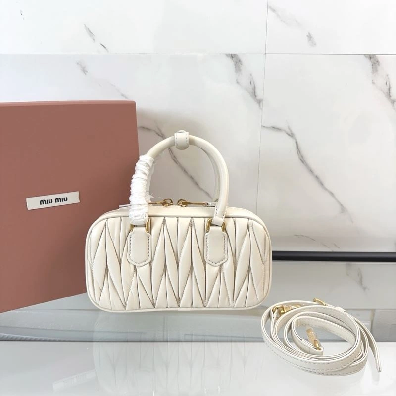 Miu Miu Top Handle Bags Comfortable 58191