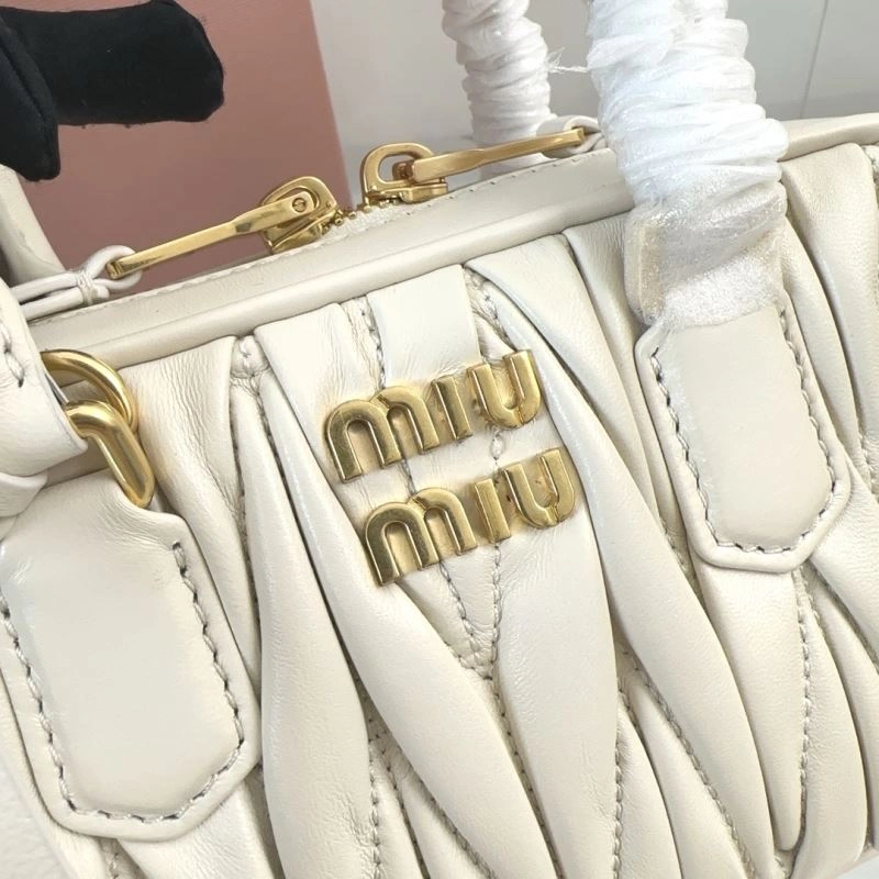 Miu Miu Top Handle Bags Comfortable 58191