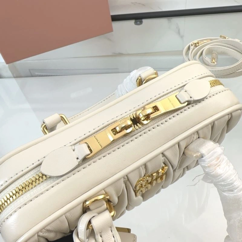 Miu Miu Top Handle Bags Comfortable 58191