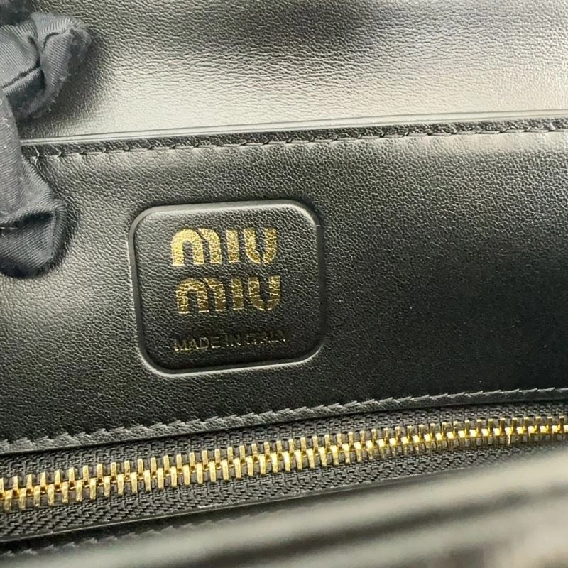 Miu Miu Top Handle Bags Lightweight 58189