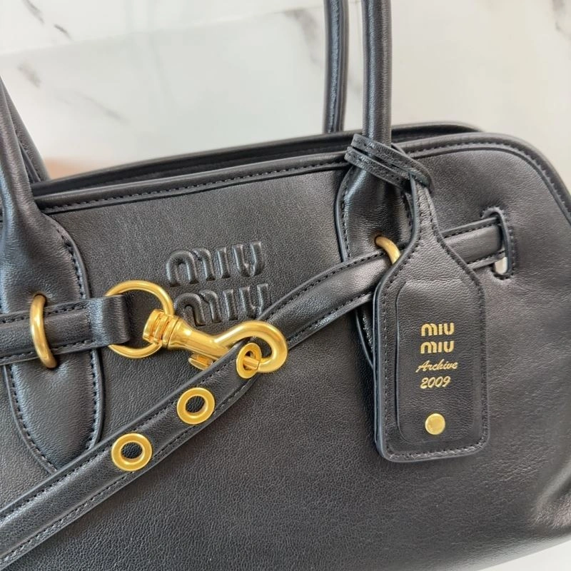 Miu Miu Top Handle Bags Fashionable 58182