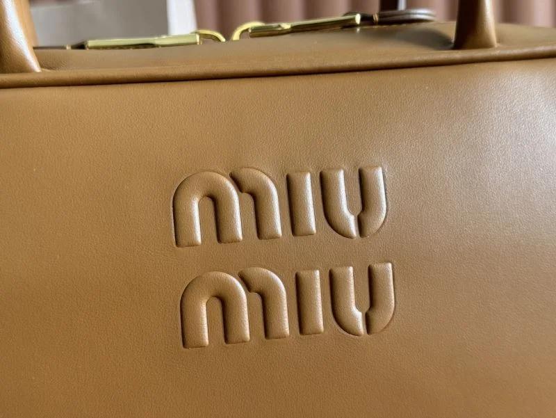 UrbanStyle Miu Miu Top Handle Bags 49070